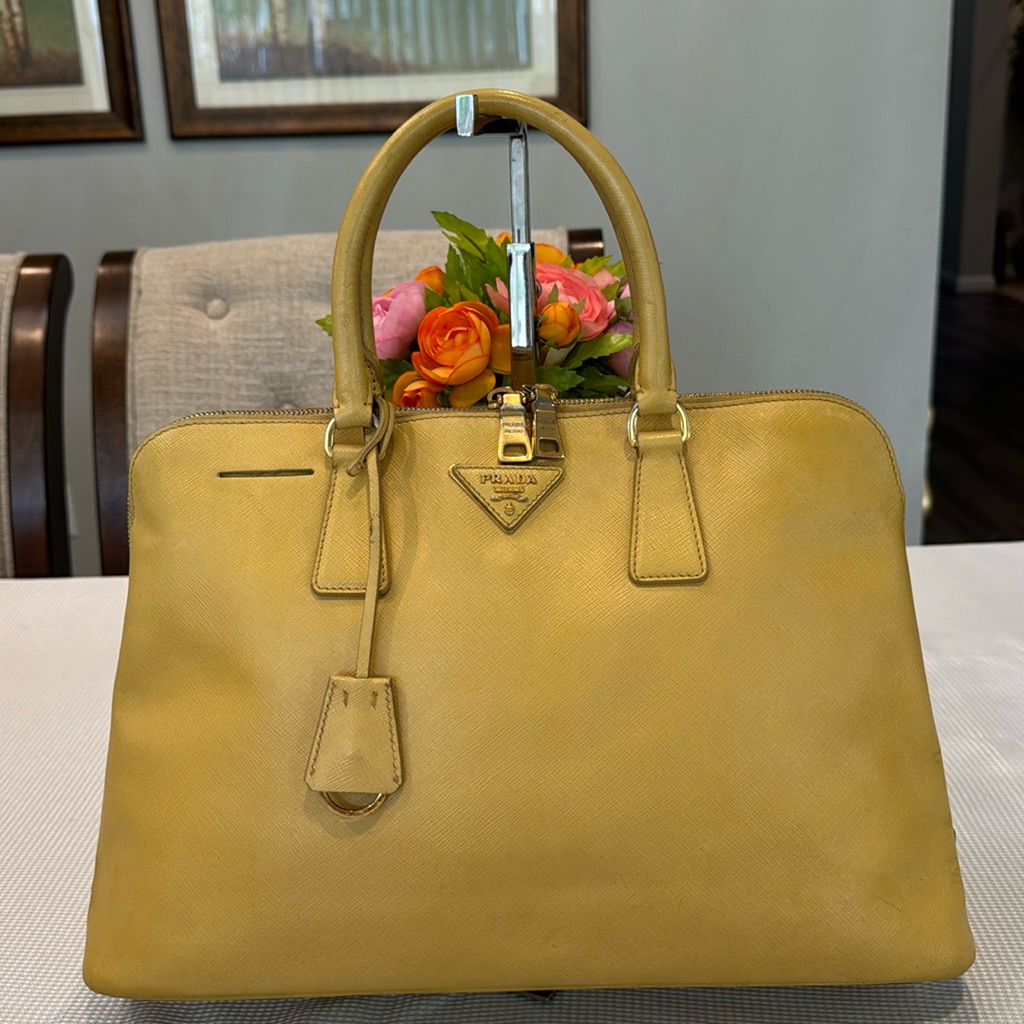 Authentic Prada Saffiano Promenade Bag